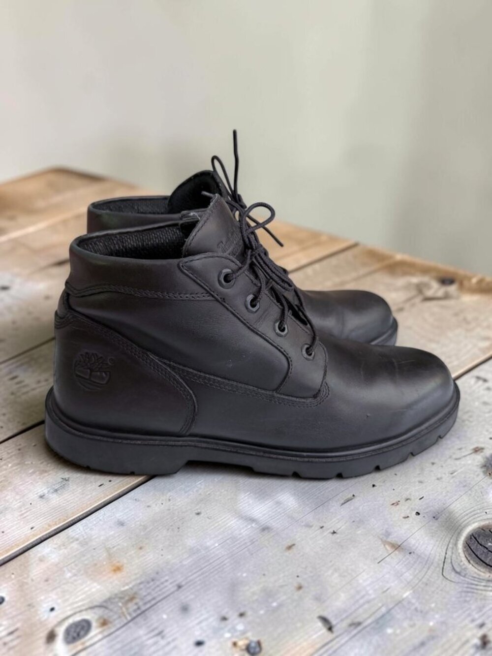 Timberland Waterproof Chukka Boots Black Leather Men's 10.5 Lace Up Work Boots